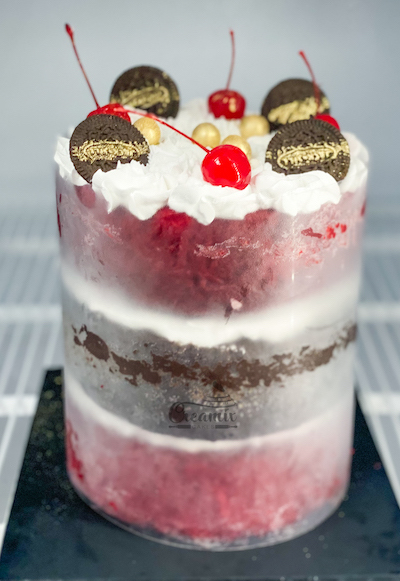 6 inch Semi Naked Cake