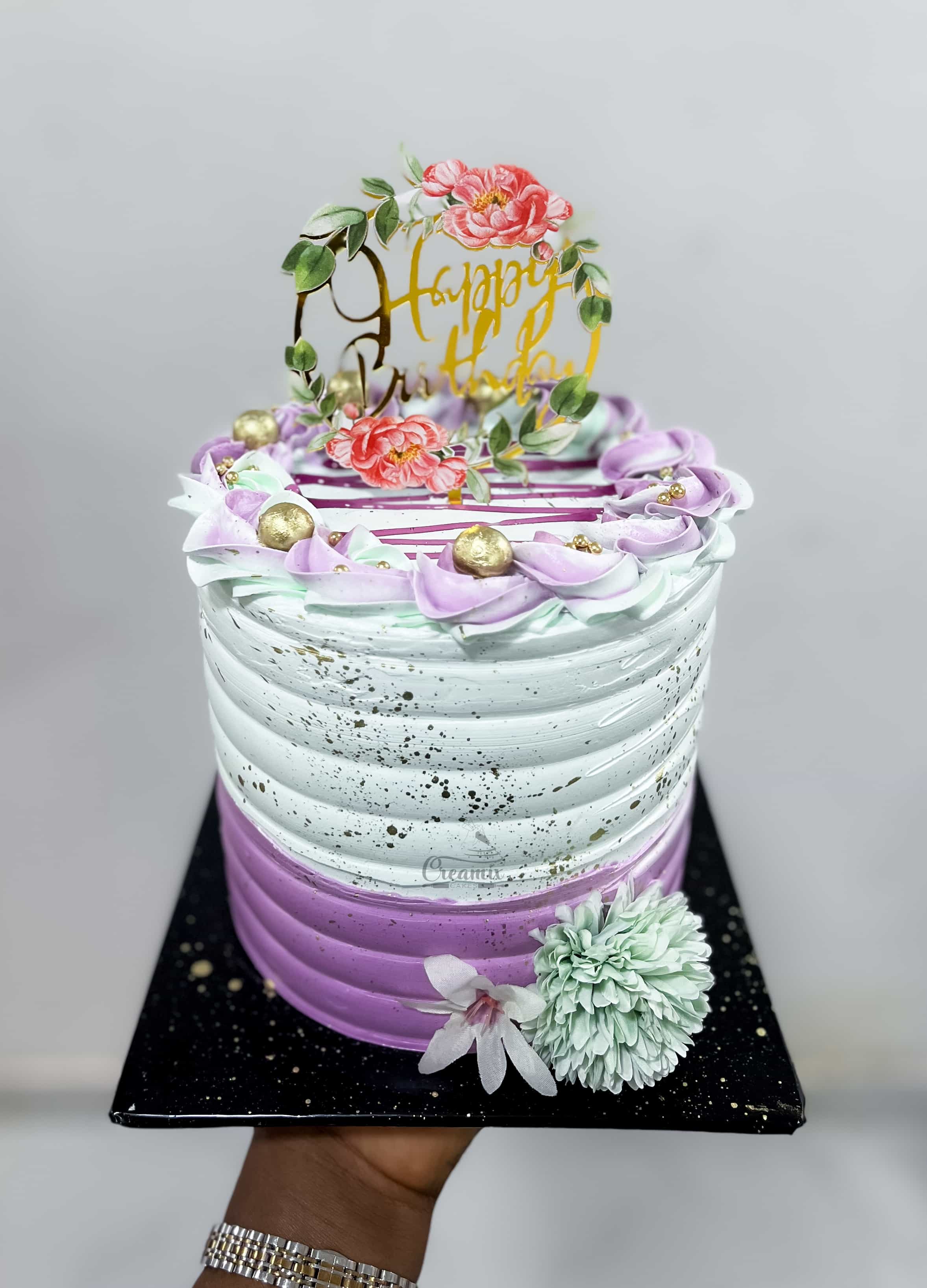 The TEMI cake - Available in Vanilla, Red Velvet, Chocolate, etc.
